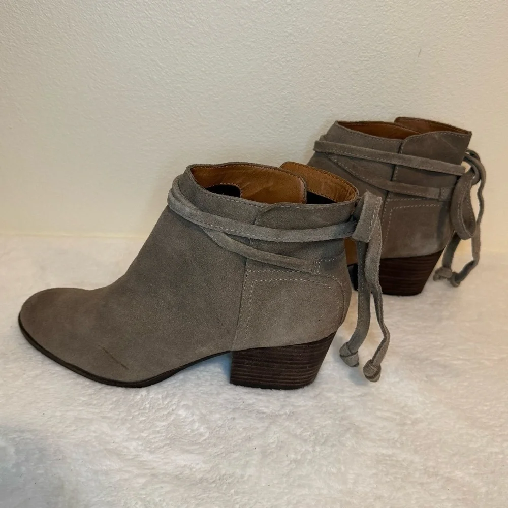 Dolce Vita Tan Suede Leather Ankle Booties Size 10
